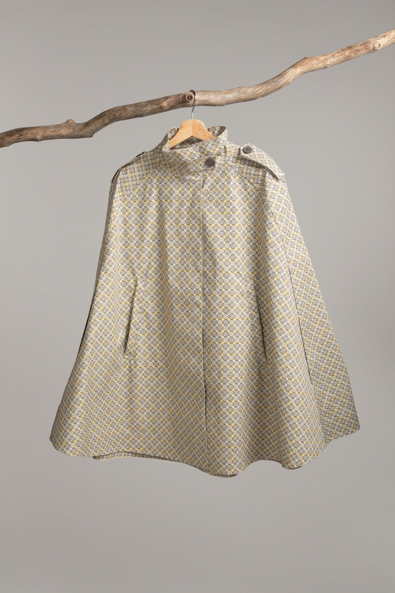 Cape | Globe Print / Mastic